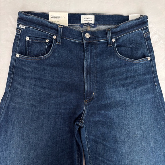CITIZENS OF HUMANITY Amari High Rise Ultra Wide Flare Leg Jeans--NWT--30 - Picture 4 of 16